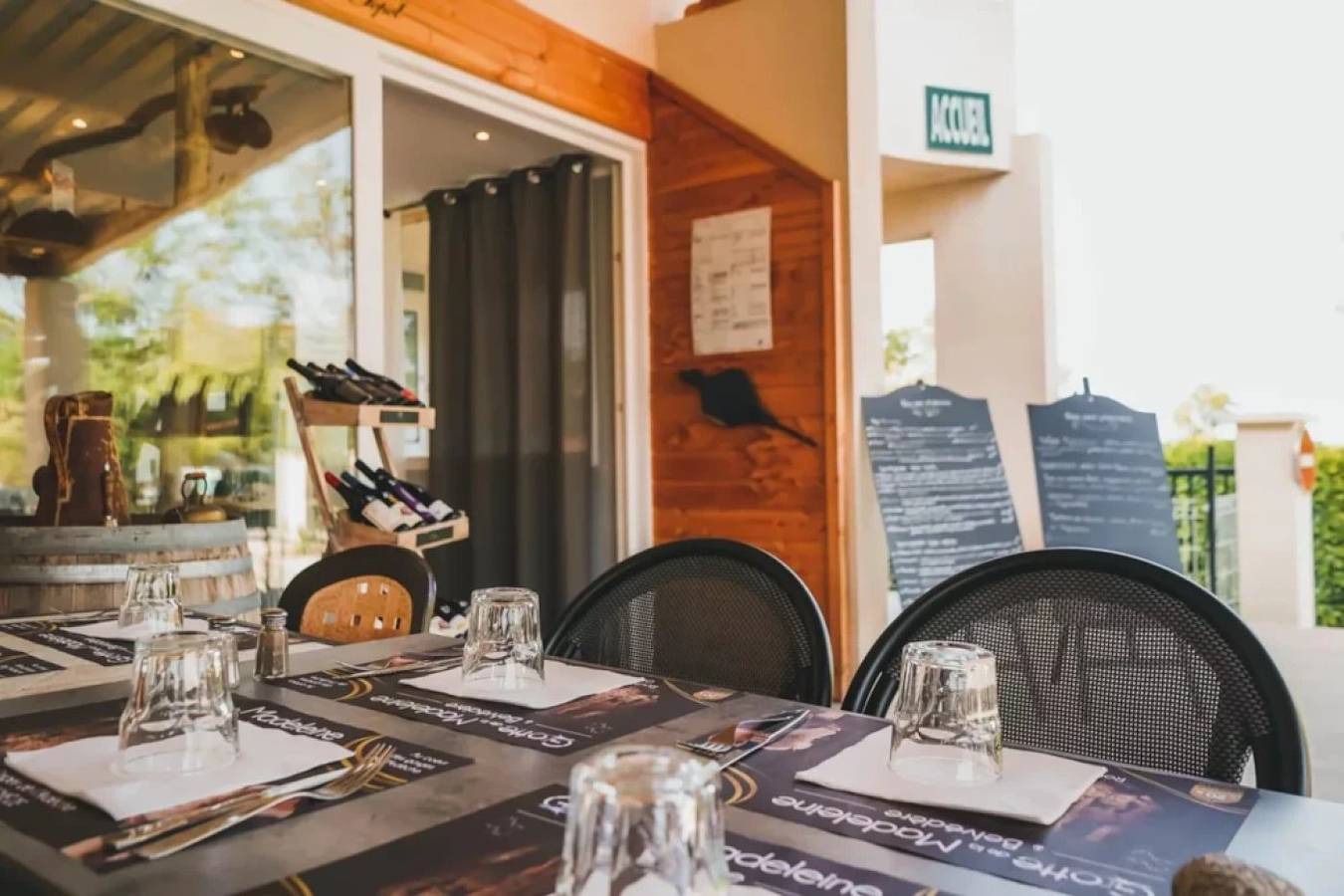 Camping 3 étoiles - Piscine  - ccaidea in Saint-Remèze, Privas