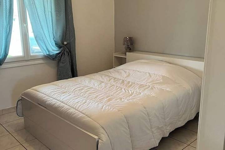 Location de vacances pour 6 personnes, avec Terrasse et Jardin à Saint-Froult - 2
