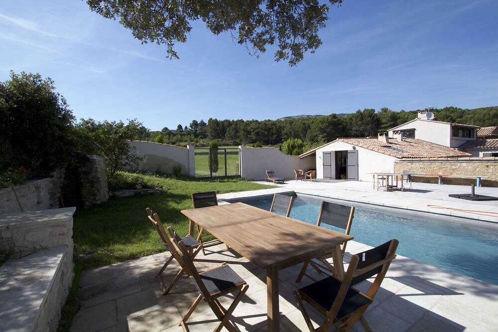 Mas du Loop  :  avec piscine chauffée sur grand terrain milieu de la nature in Bédoin, Parc naturel régional du Mont-Ventoux