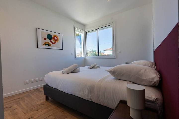 Villa pour 10 personnes, avec Jardin à Villeneuve-Loubet - 2