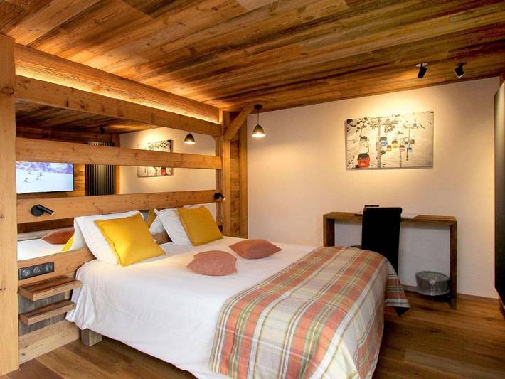 Gîte pour 14 personnes, avec sauna, animaux acceptés dans Les Deux Alpes - 3