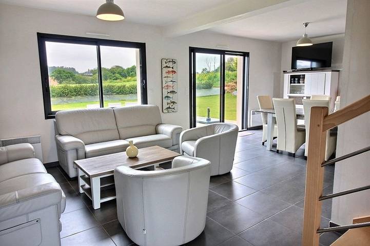 Gîte pour 8 personnes, avec jardin et terrasse dans Loguivy de la Mer - 4