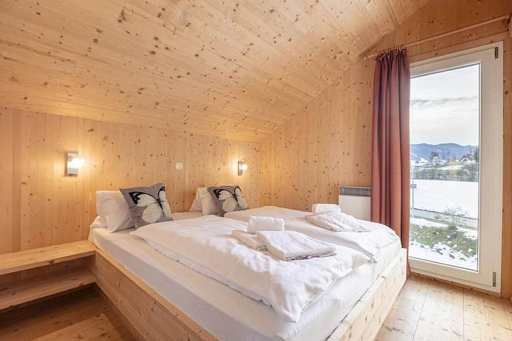 Ferienhaus für 9 Personen, mit Whirlpool und Terrasse in Murau