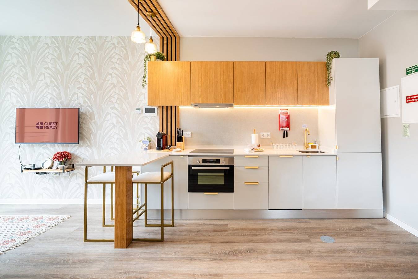 Ganze Wohnung, Ferienwohnung für 2 Personen mit Balkon in Machico, Madeira