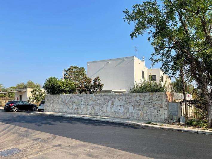 Chambre d’hôte pour 2 personnes, avec vue ainsi que terrasse et jardin, animaux acceptés à Bari