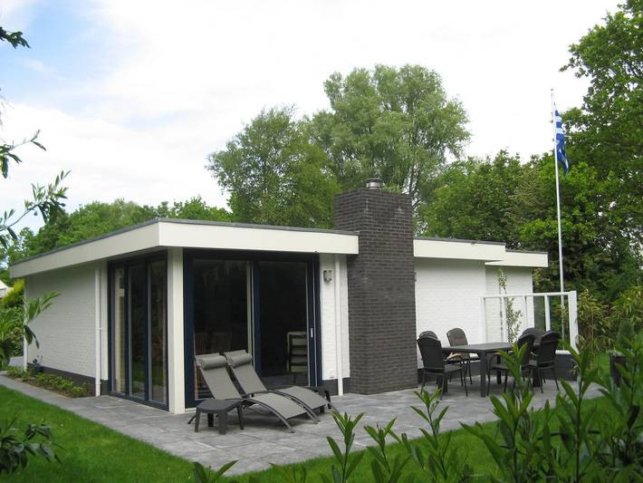 Ferienhaus für 6 Personen, mit Balkon/Terrasse und Terrasse