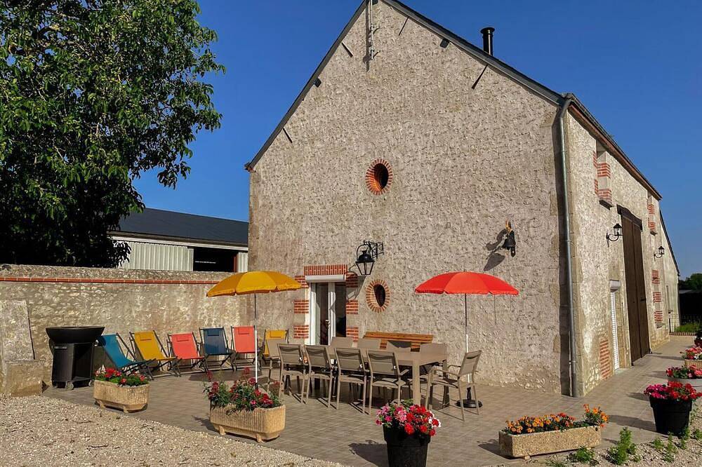 La Grange: Komfortables Ferienhaus in Briou, 5 Schlafzimmer in Briou, Blois und Umgebung