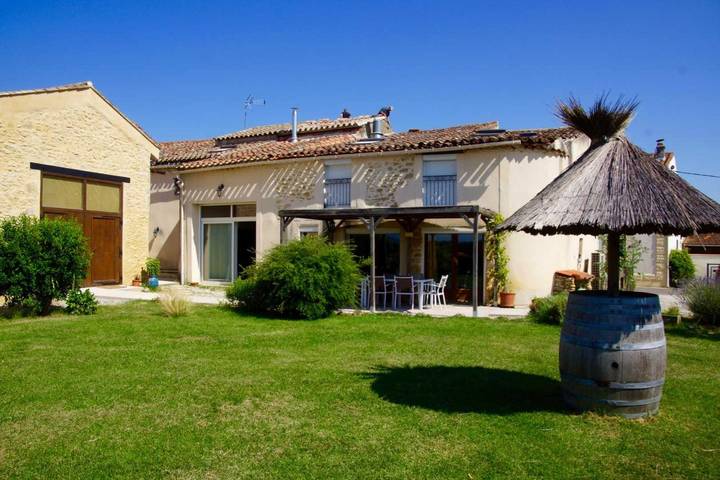 Gîte pour 14 personnes, avec jardin et piscine dans l' Aude - 3