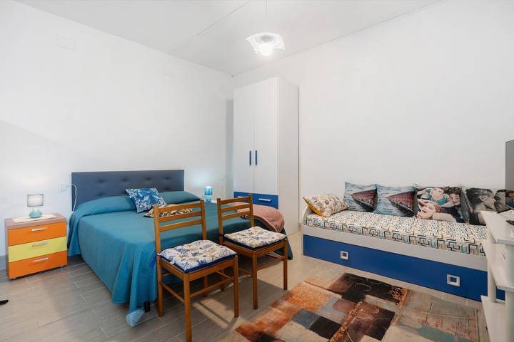 Apartamento entero, Apartamento 'Casa Nina' con jardín privado, Wi-Fi y aire acondicionado in Sedini, Provincia de Sassari