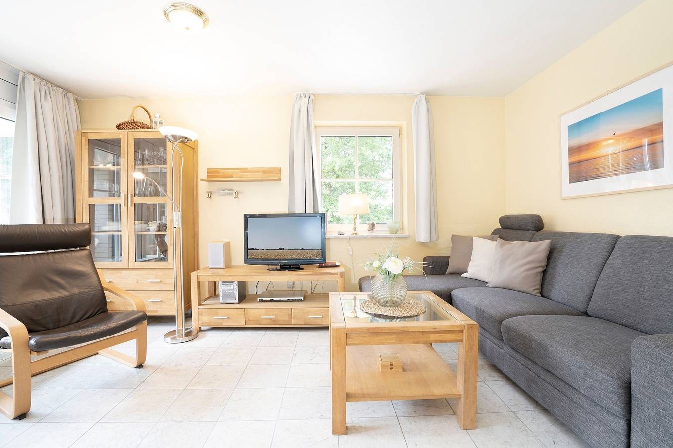 Entire holiday apartment, Strandallee 92b- Wohnung 18 in Themenstrände Scharbeutz, East Holstein