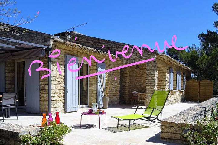 Chambre d’hôte pour 2 personnes, avec Jardin et Piscine à Murs