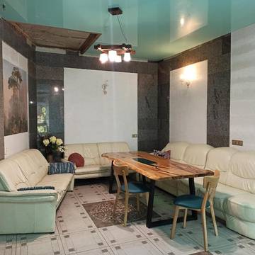 Maison d’hôte pour 3 personnes, avec terrasse et jardin ainsi que sauna et piscine, animaux acceptés à Odessa