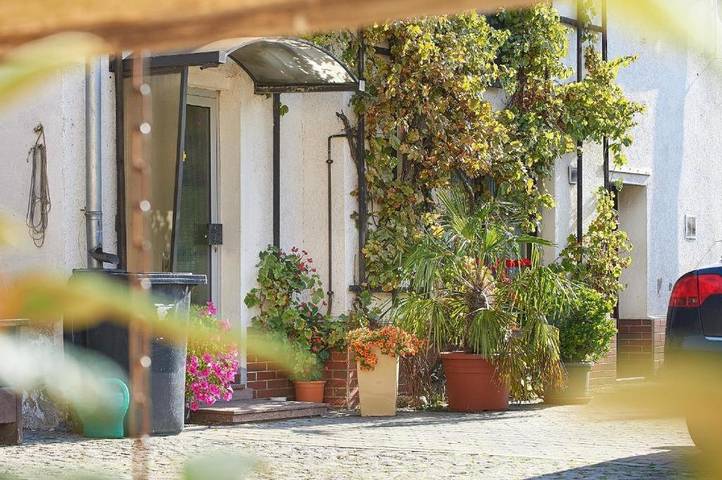 Ferienwohnung für 4 Personen, mit Terrasse und Garten sowie Sauna und Ausblick in Doberschütz