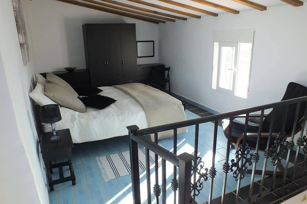 Entire apartment, Kayenne group apartments in Fuente del Conde, Iznájar