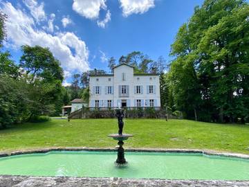 Chambre d’hôte pour 2 personnes, avec jardin et piscine ainsi que jacuzzi et terrasse dans l' Ariège