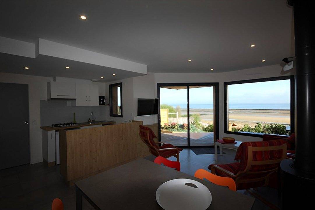 Gite Côté Digue face à la mer in Langrune-sur-Mer, Région de Caen