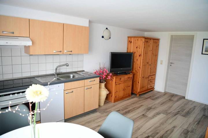 Ferienwohnung für 2 Personen, mit Terrasse und Ausblick in Wolgast - 4