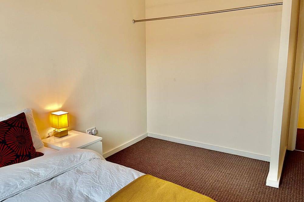 Entire apartment, Welcome to \"Mosh Homes Salford\" in Greater Manchester