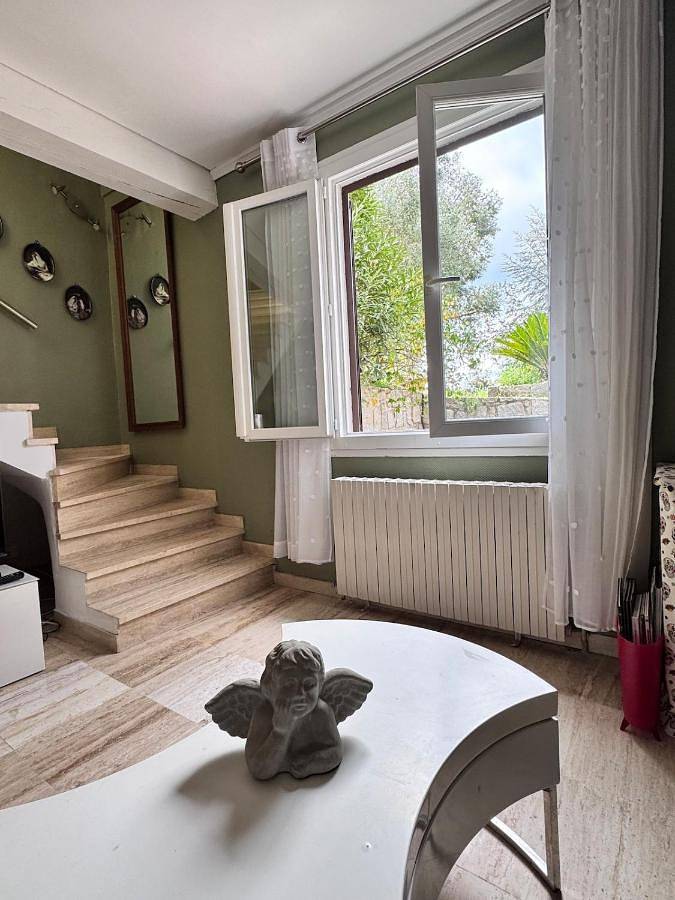 Location de vacances pour 6 personnes, avec vue ainsi que piscine et jardin à Santa-Maria-Siché - 3