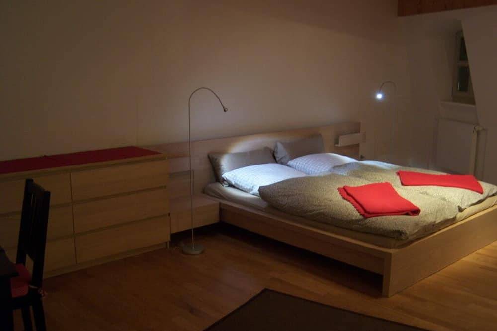 Appartamento intero, Maisonette apartment on the top floor for up to 4 people in Altstadt (Dresden), Dresda