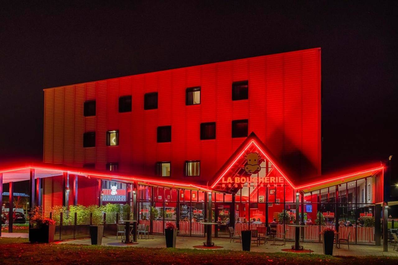 Kyriad Prestige Pau – Palais des Sports in Pau, Béarn