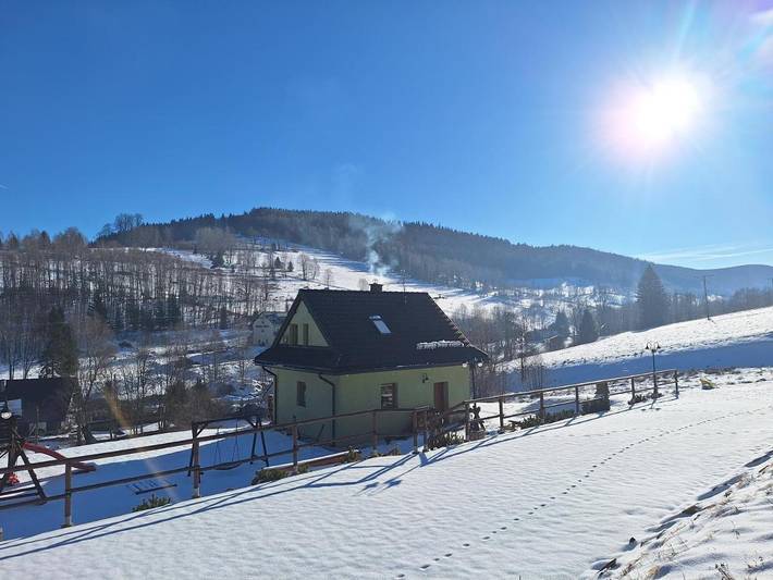 Domek letniskowy dla 10 osób, z taras i widok na Dolny Śląsk