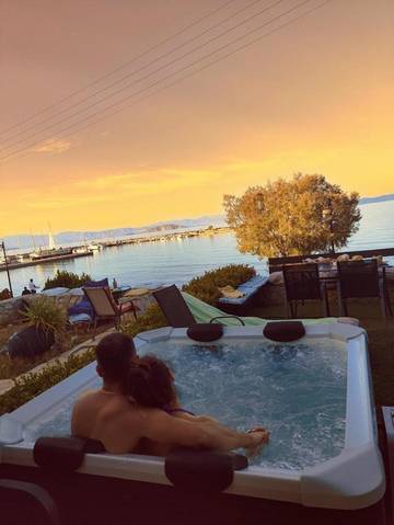 Gîte pour 6 personnes, avec vue et jardin, animaux acceptés dans Agistri