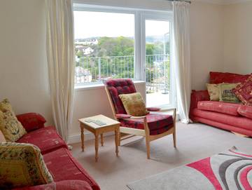 Holiday Rental for 8 People in Brixham, Torbay, Photo 2