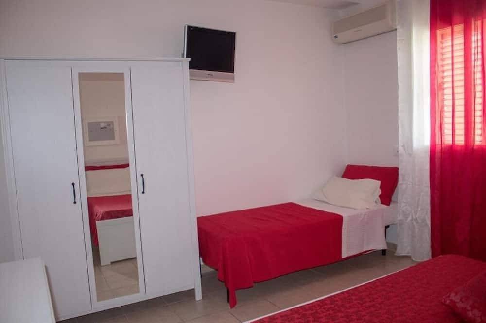 B&B Villa Matari: Triple Room  in Fontane Bianche, Cassibile