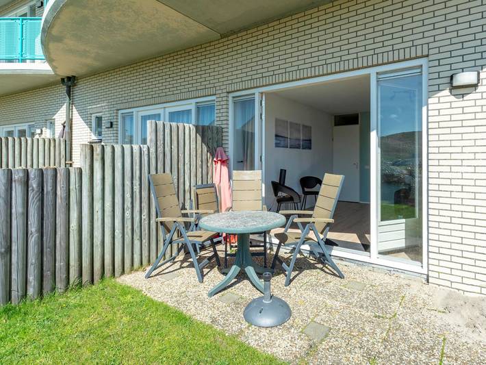Vakantieappartement voor 4 personen, met terras en tuin, met huisdier in Julianadorp