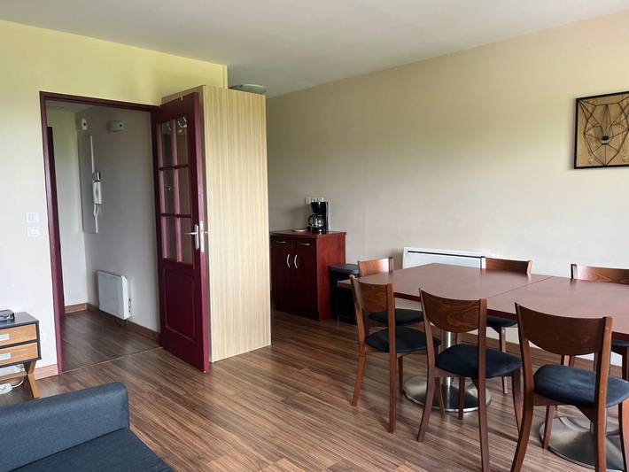 Gîte pour 8 personnes, avec piscine, animaux acceptés à Germ - 3