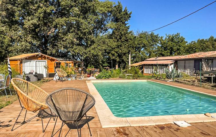 Location de vacances pour 5 personnes, avec terrasse ainsi que jardin et piscine à Murviel-lès-Béziers - 3