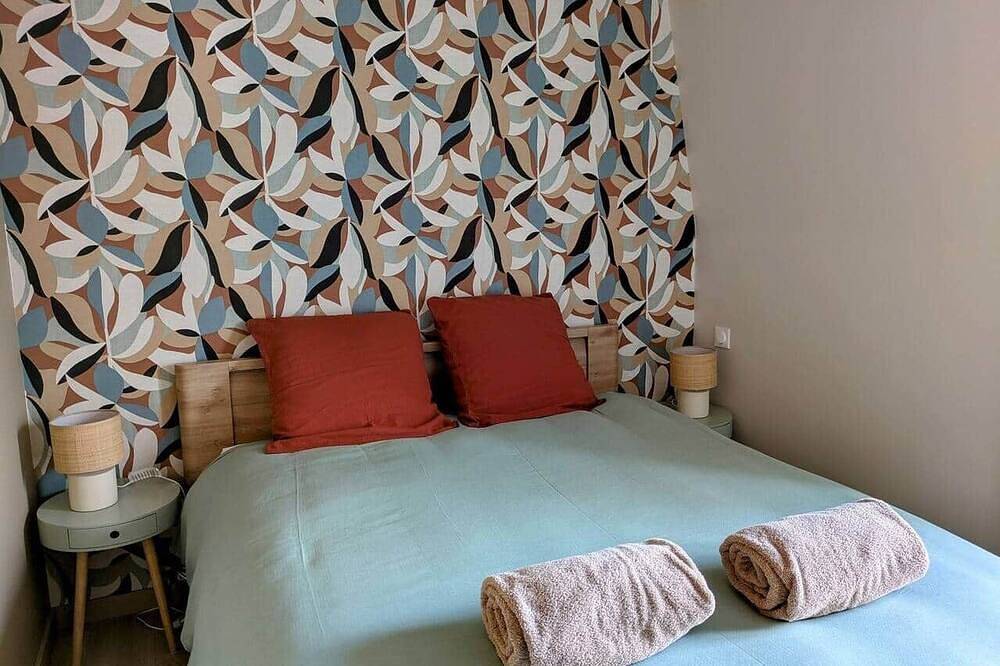 Entire apartment, L'Ecume des Ondes (T2 mountain view) in Aix-les-Bains, Chambéry region