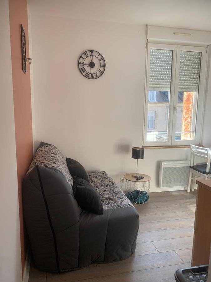Appartement entier, Apartment in Braine, Aisne
