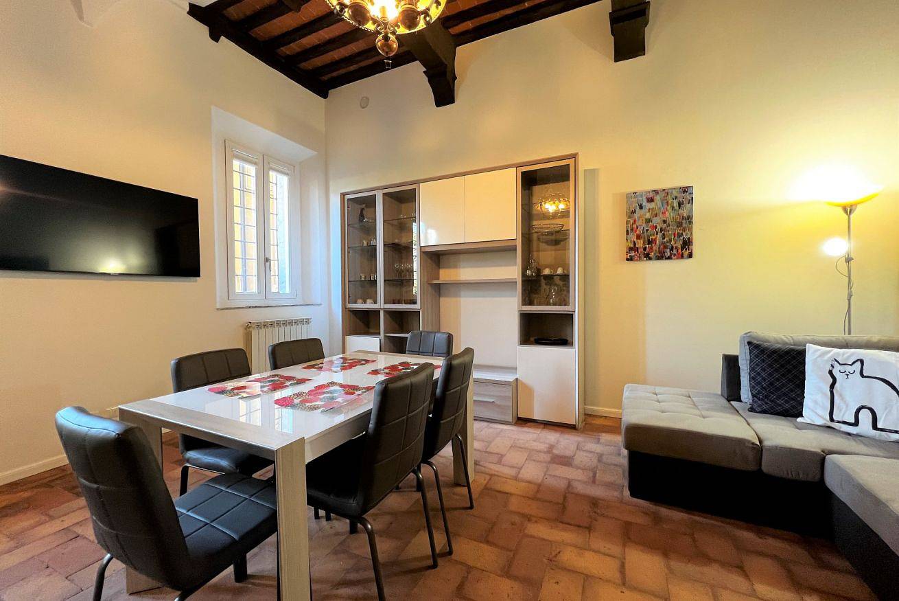 Appartement entier, Appartement de vacances pour 2 personnes in Sienne, Province de Sienne