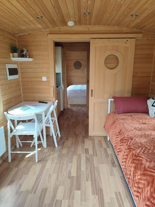 Location de vacances pour 4 personnes, avec jardin et vue à Le Louroux-Béconnais - 4