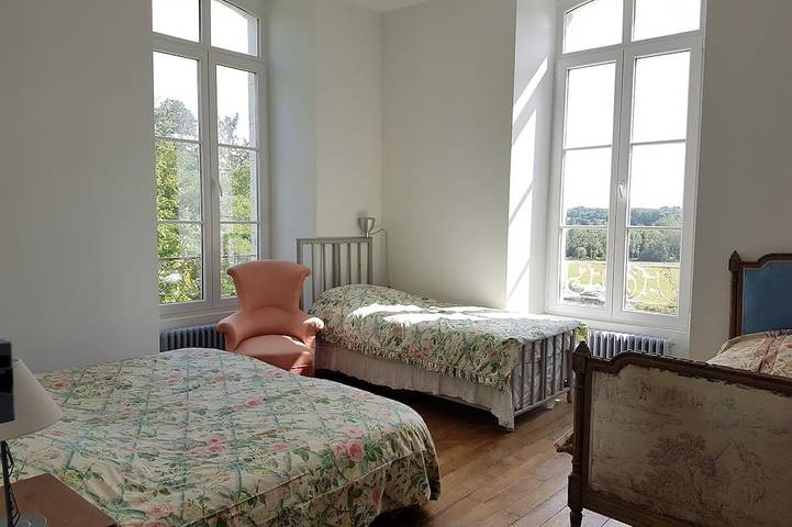Château pour 15 personnes, avec jardin en Nouvelle-Aquitaine - 4