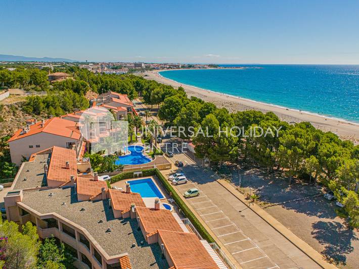Entire apartment, Uhc Arco Del Sol Family Complex in Platja de l'Arenal (Vandellòs i l'Hospitalet de l'Infant), Vandellòs i l'Hospitalet de l'Infant