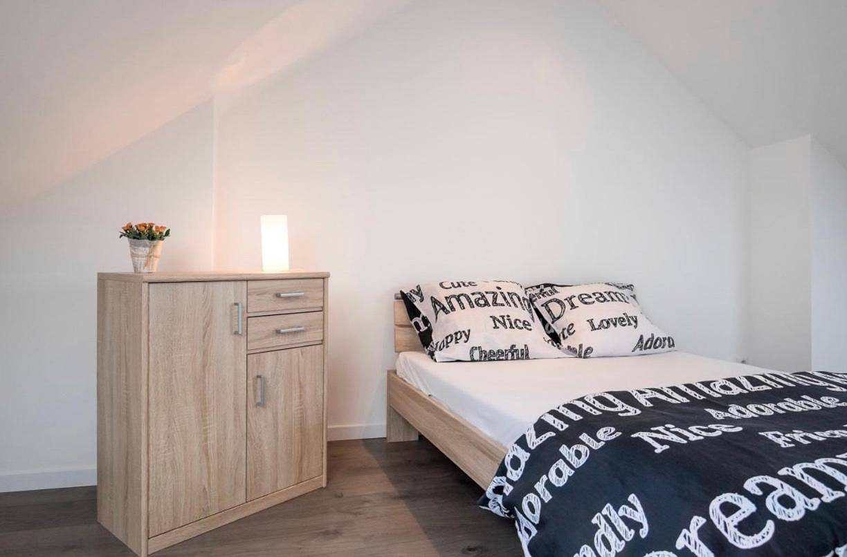 Appartement entier, Aprtement Deplex deux chambres in Coudekerque-Branche, Côte des dunes de Flandres