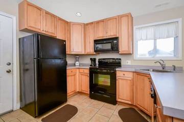 Vacation Home for 8 Guests in Ocean City, Worcester County, Picture 2