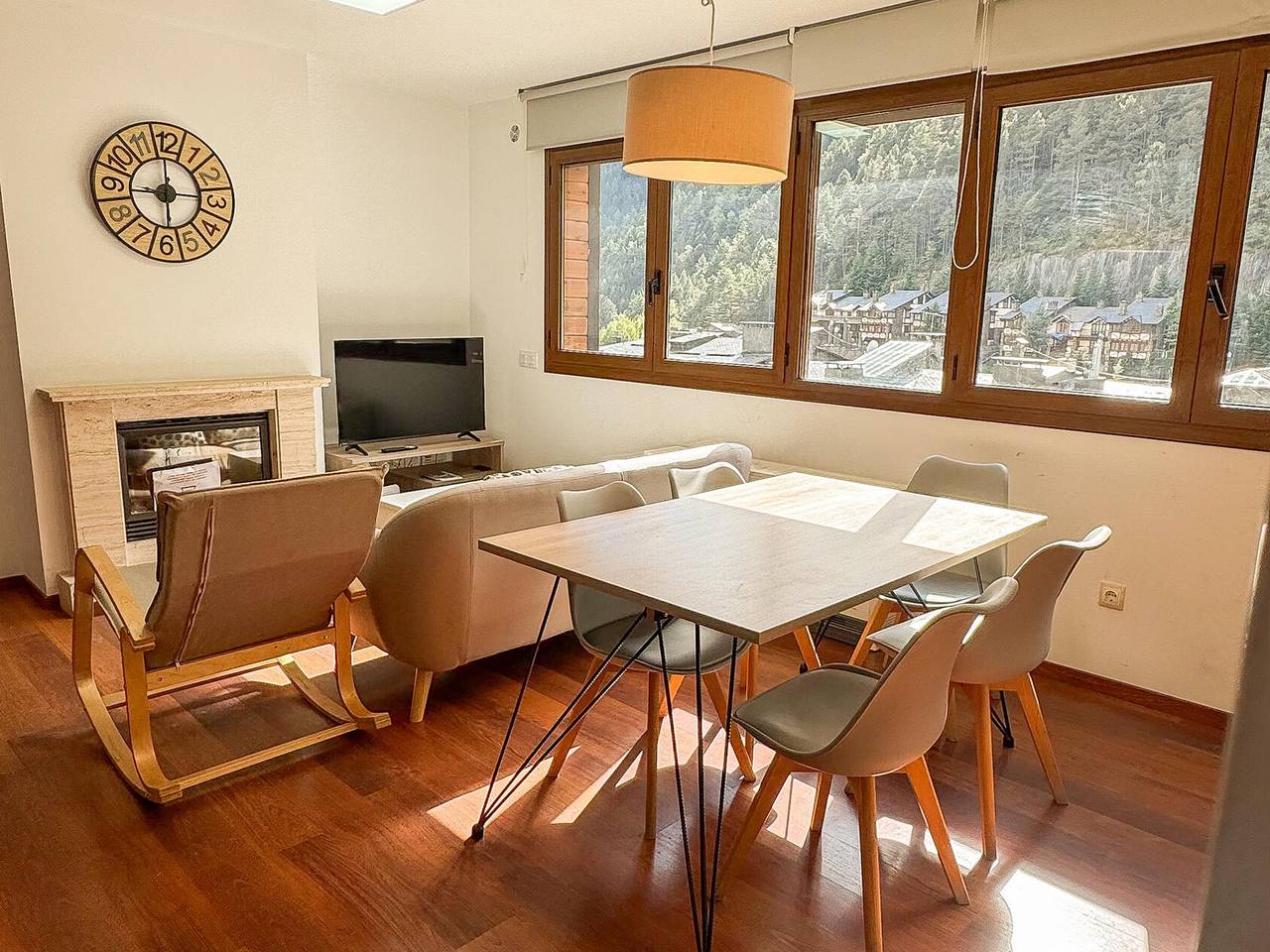 Appartement entier, Appartement Moderne, 5 pers, 2 Chambres, Parking inclus in Pal Arinsal