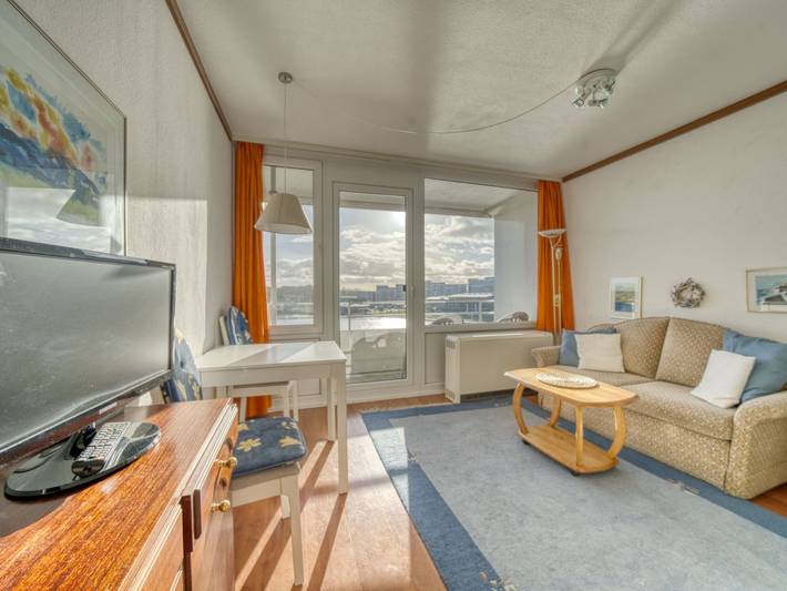 Ferienwohnung für 2 Personen, mit Seeblick und Ausblick sowie Balkon, kinderfreundlich am Steinwarder