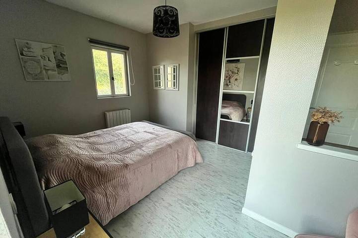 Location de vacances pour 18 personnes, avec sauna et jardin à Bourg - 4