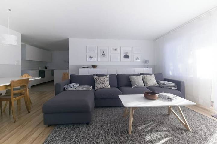 Ganze Wohnung, Casa Bivio Appartement/Fewo, Bad, Wc, 1 Schlafraum 2.5 - Zimmerwohnung 4 Betten in Bivio (Graubünden), Surses