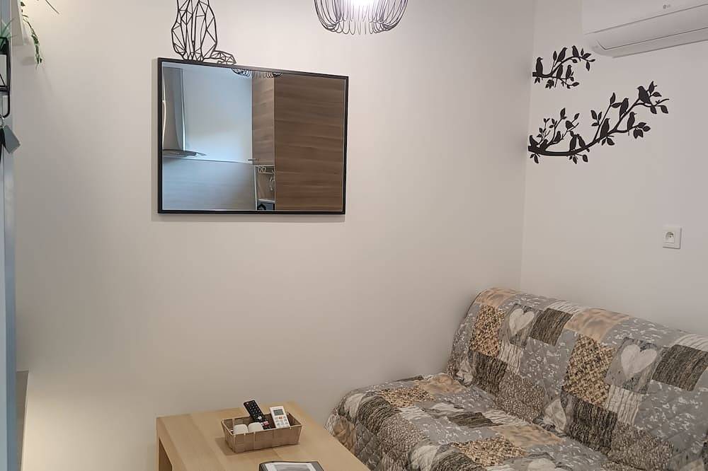 Apartamento entero, Independent apartment - Air conditioning - Swimming pool - Jacuzzi  in Saint-Martin-de-Londres, Región de Lodève
