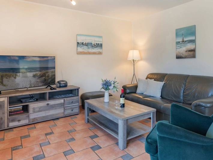 Ferienwohnung für 4 Personen, mit Terrasse und Garten sowie Seeblick in Loddin