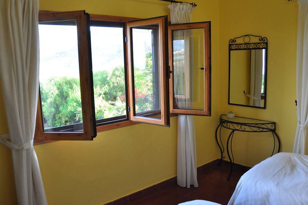 Finca \"Hacienda\" mit eigenem Schwimmbad in Los Toscales, Moya