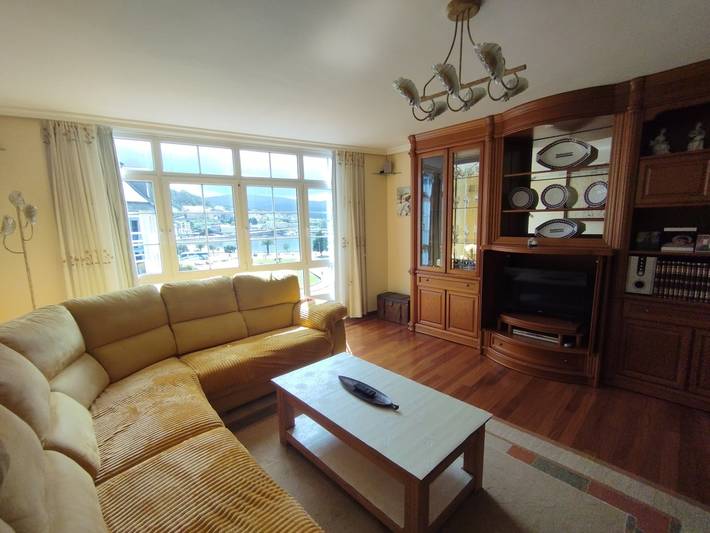 Apartamento para 6 personas, con Balcón en Cee