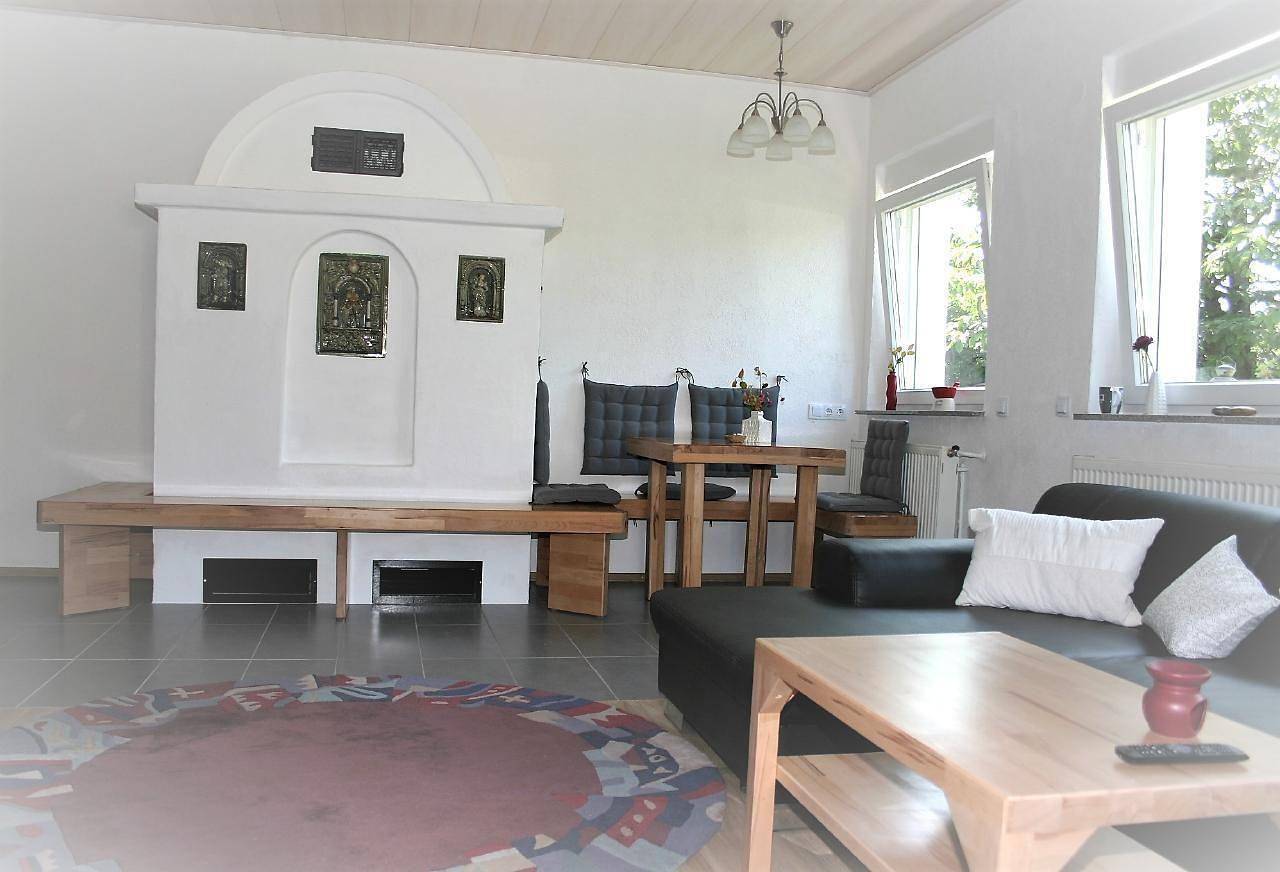 Ganze Ferienwohnung, Helle Ferienwohnung in Mehren mit Eigenem Garten in Mehren, Vulkaneifel