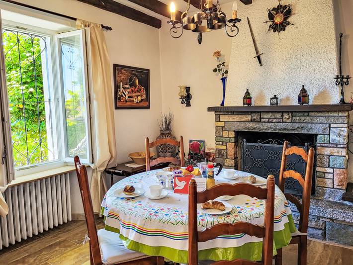 Ferienhaus für 4 Personen, mit Ausblick und Terrasse sowie Garten am Luganersee - 4